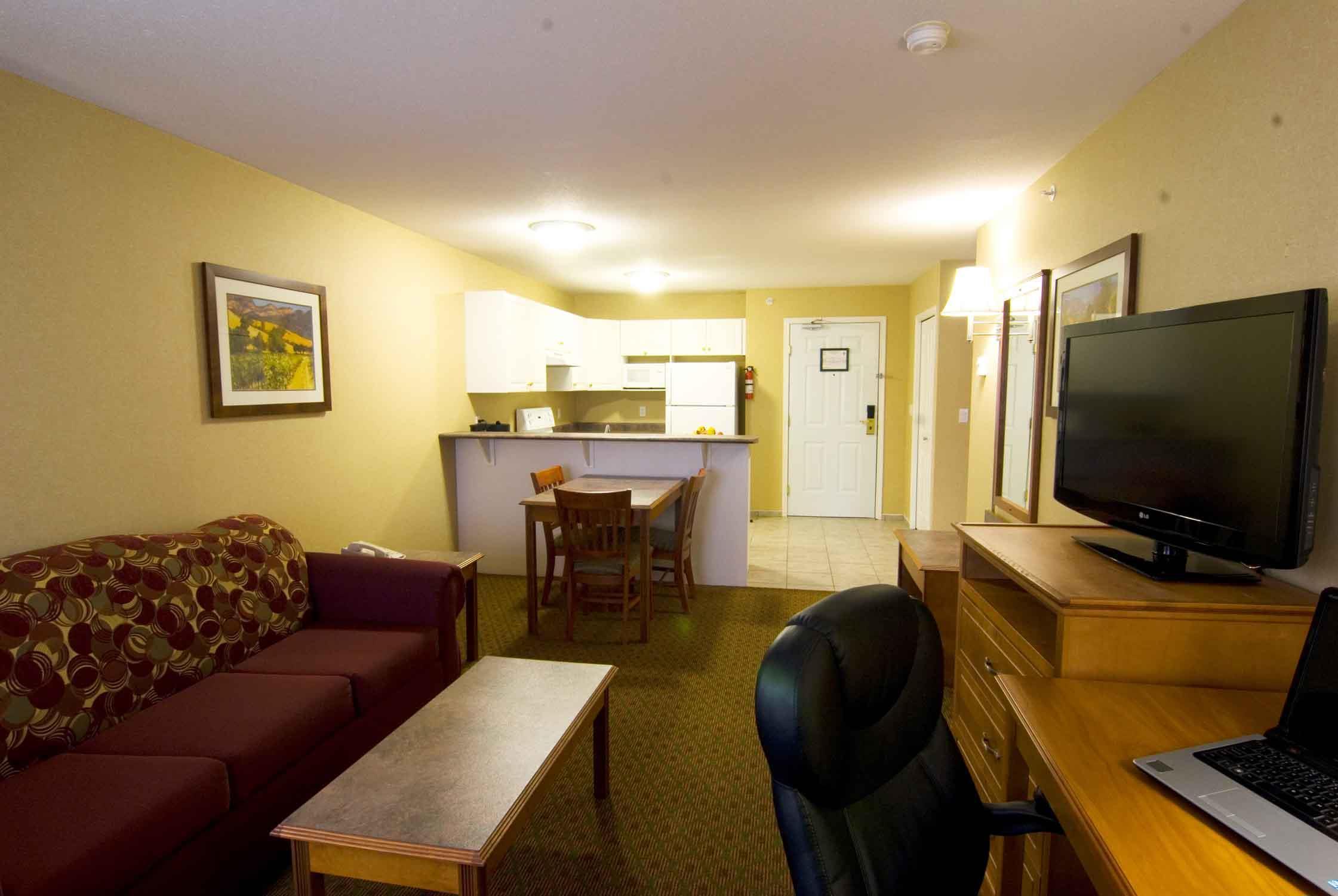 Best Western Plus Osoyoos Hotel & Suites Extérieur photo