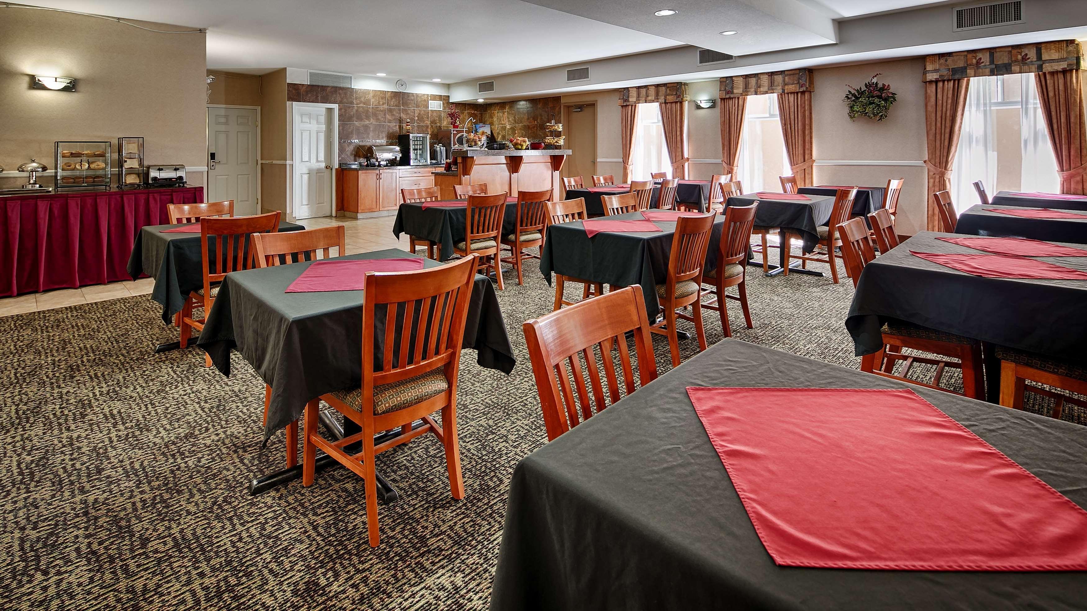 Best Western Plus Osoyoos Hotel & Suites Extérieur photo