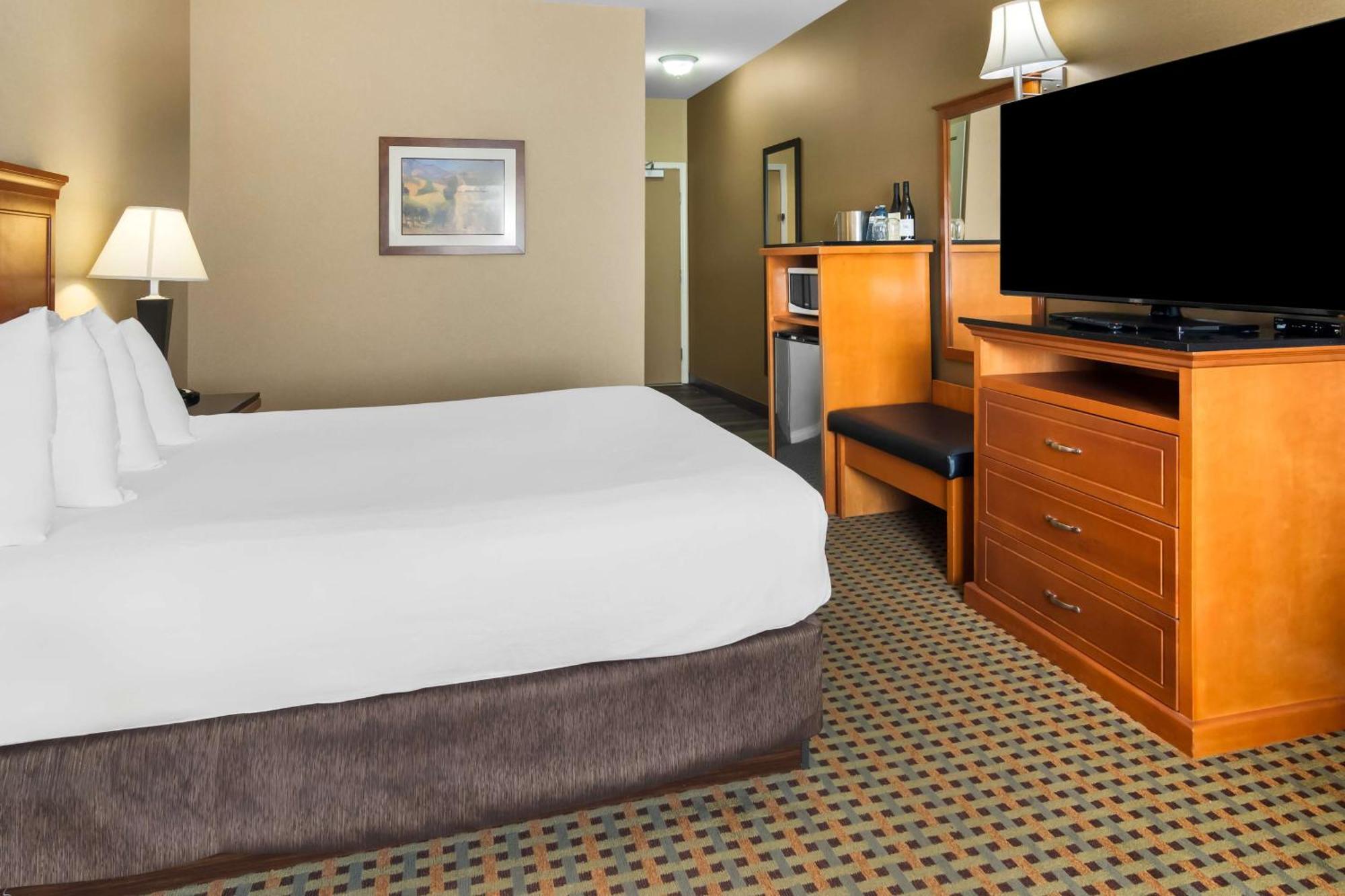 Best Western Plus Osoyoos Hotel & Suites Extérieur photo