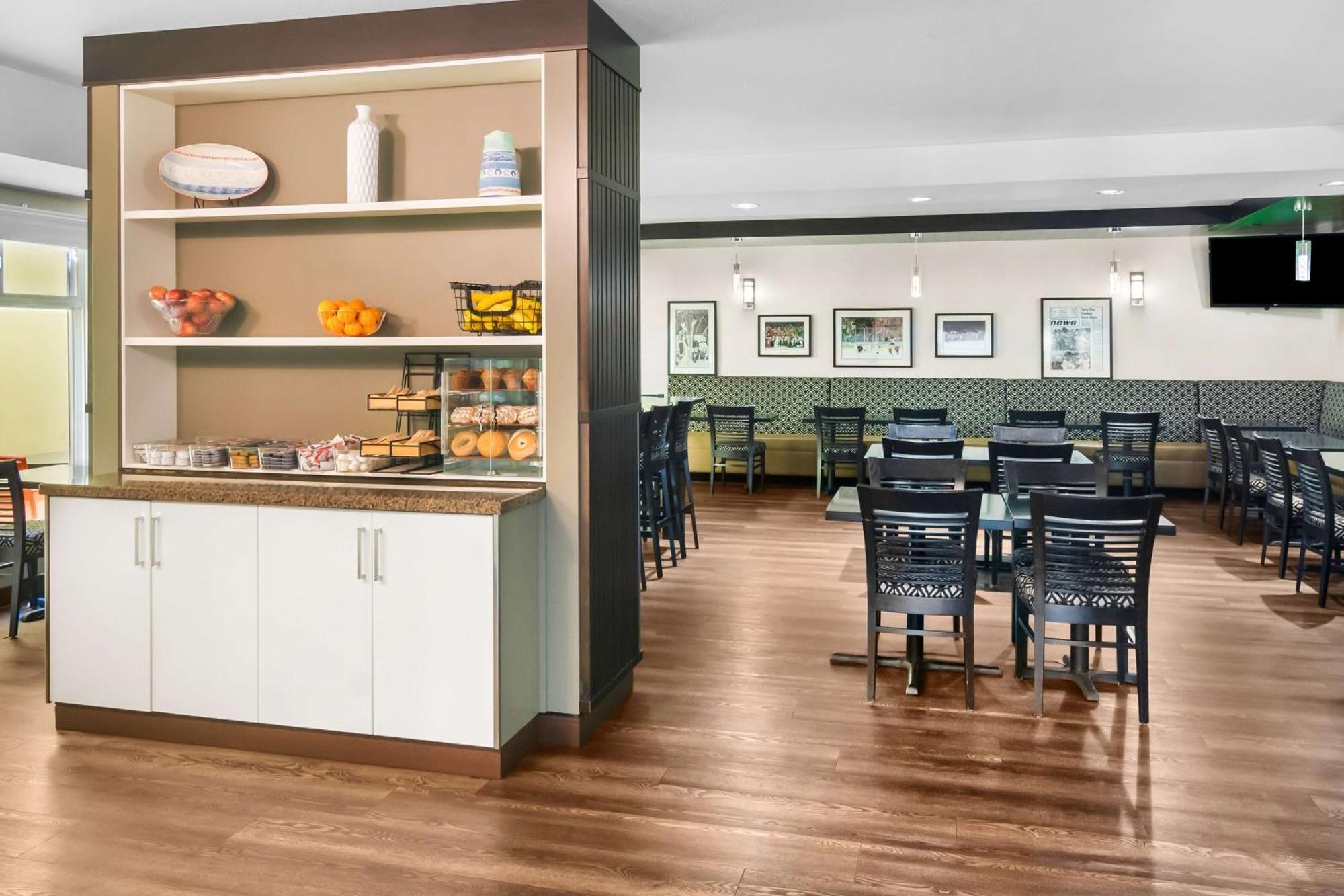 Best Western Plus Osoyoos Hotel & Suites Extérieur photo
