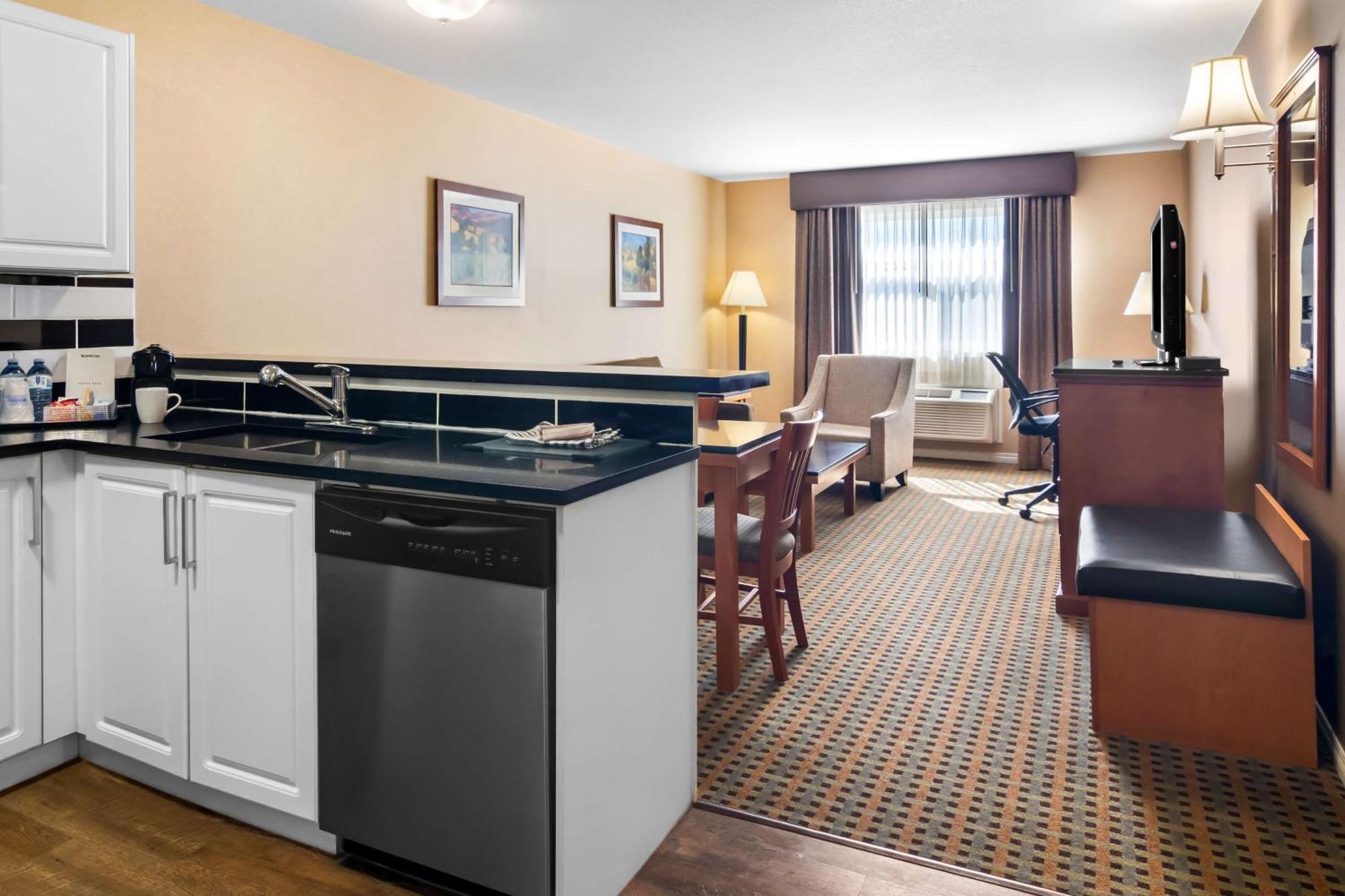 Best Western Plus Osoyoos Hotel & Suites Extérieur photo